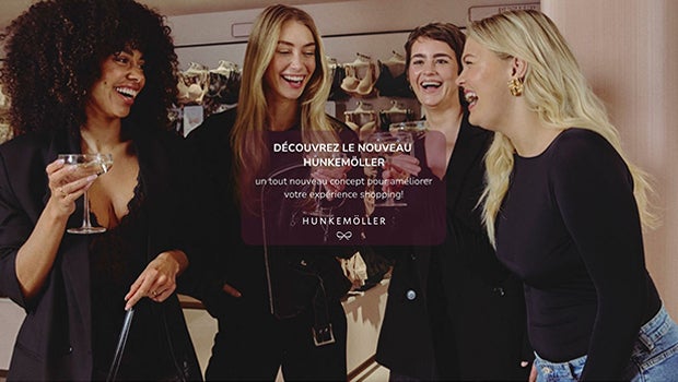 Quatre femmes souriantes lors de l'événement de réouverture de la boutique Hunkemöller au Kirchberg Shopping Center